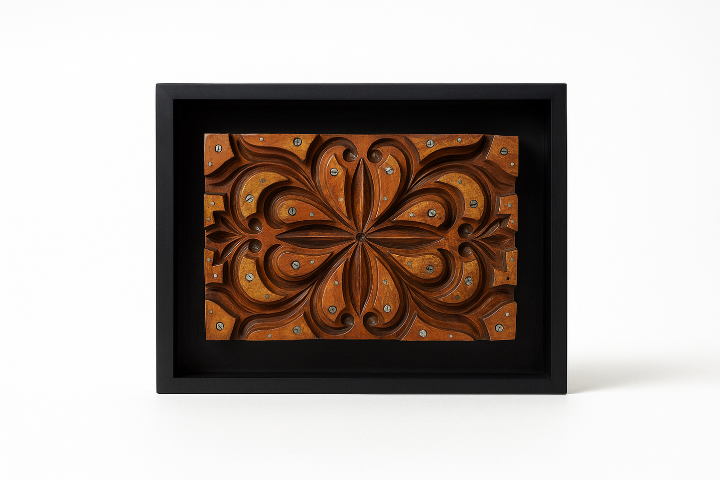 VINTAGE WOODEN TILE MOLD
